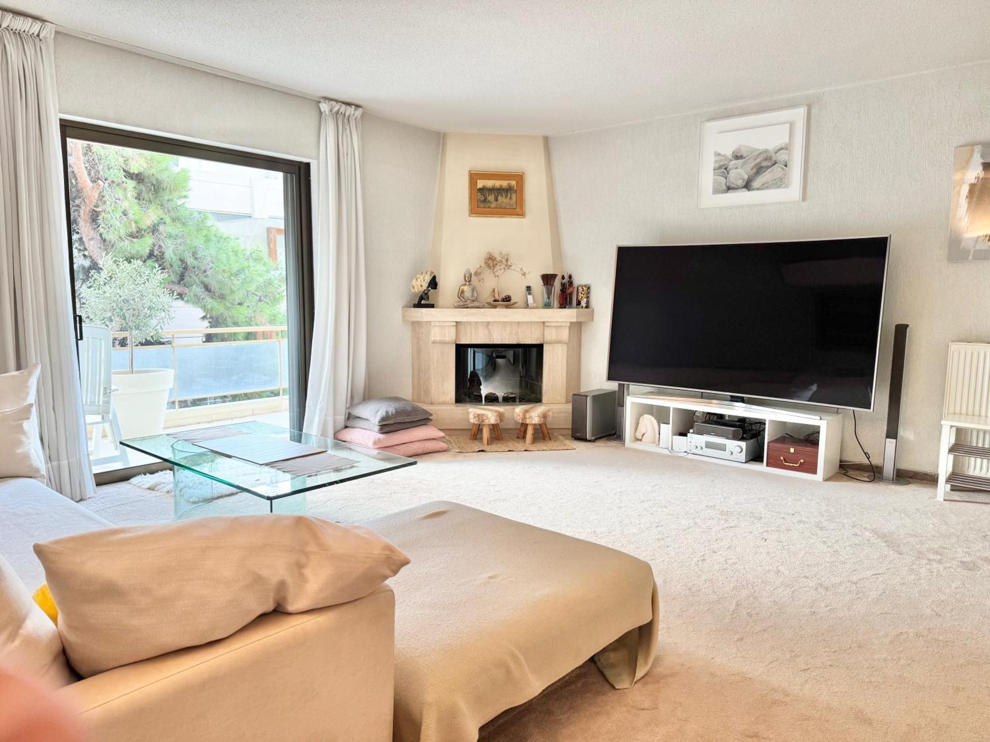 Villasonboard 2 Bed Condo Beach Seaview Greek Riviera Vouliagmeni Athene Buitenkant foto